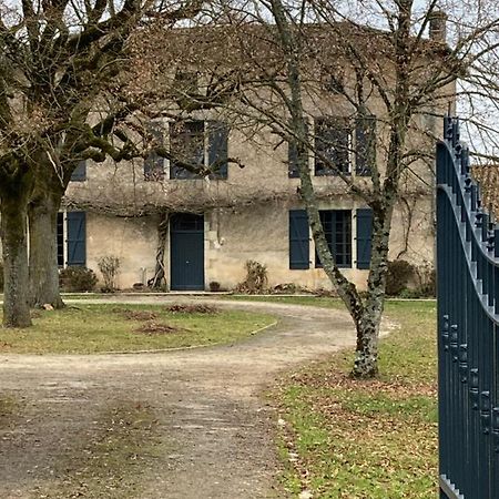 Le Petit Manoir Bed & Breakfast Brux Exterior foto