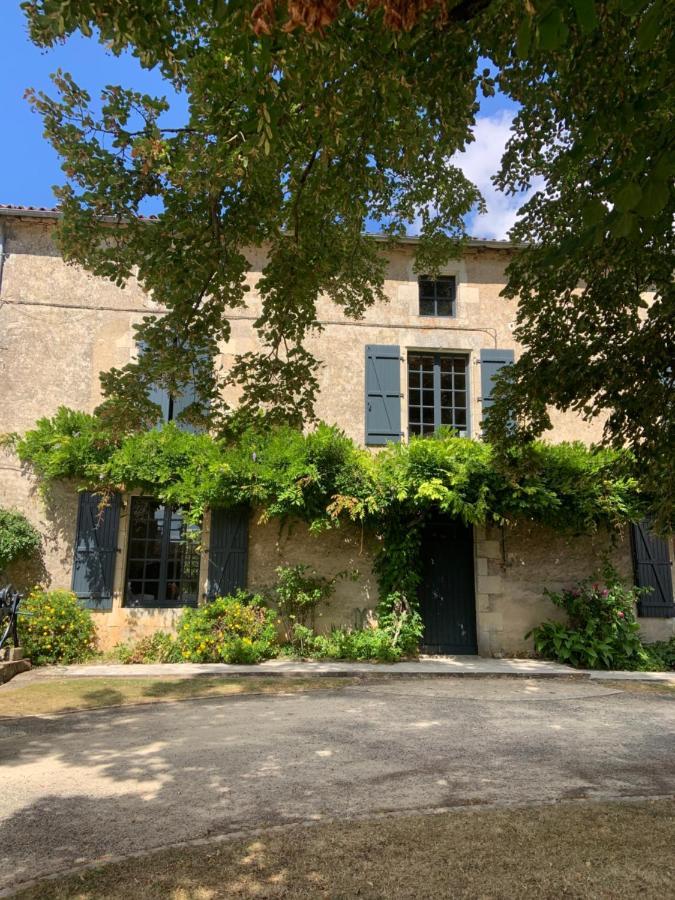 Le Petit Manoir Bed & Breakfast Brux Exterior foto