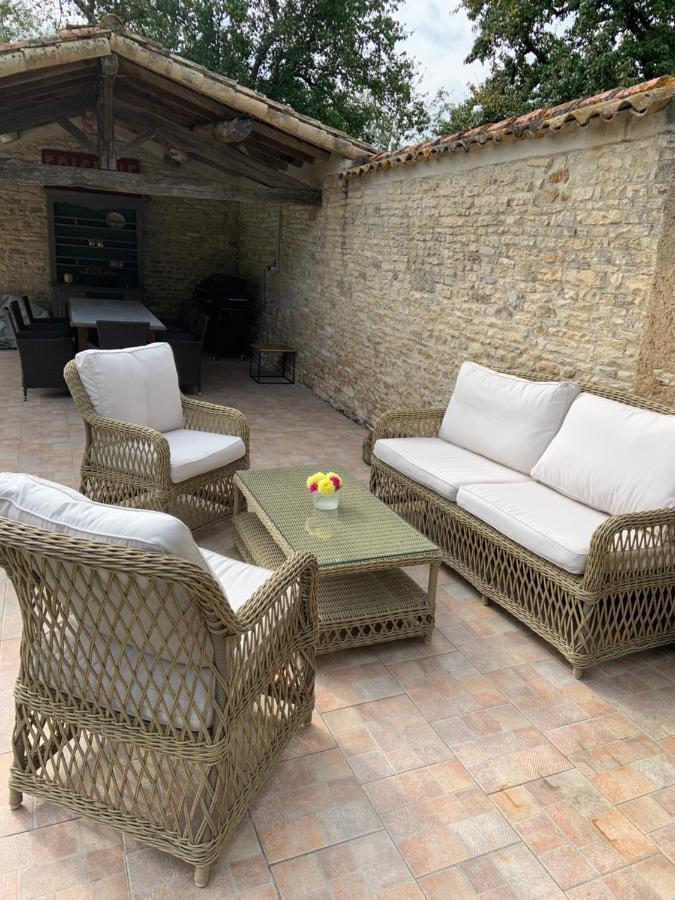 Le Petit Manoir Bed & Breakfast Brux Exterior foto